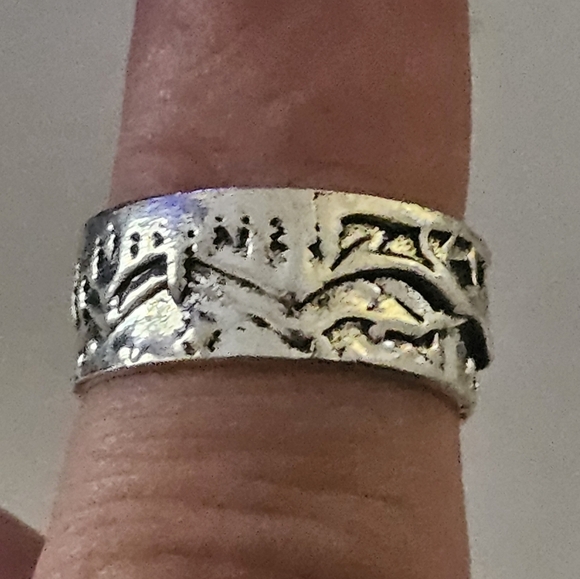 Sterling Silver 925 Nordic Wolf Wide Band Ring Size 6 - Picture 7 of 9